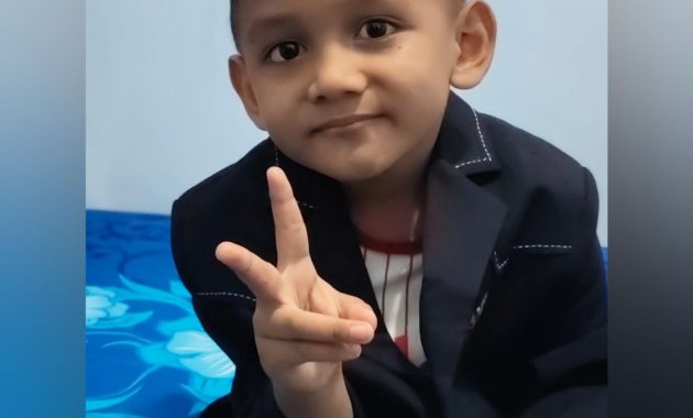 6086812585602171836