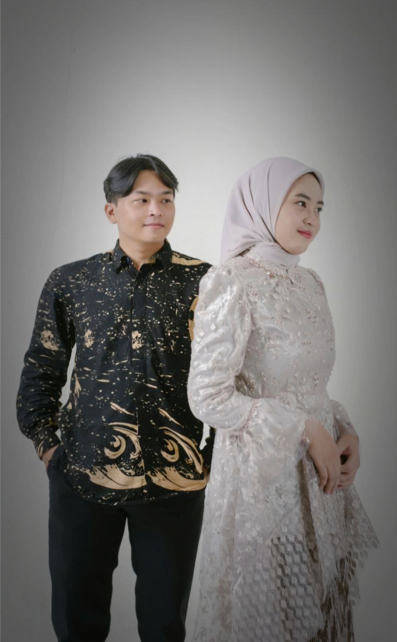 photo 6089064385415856782 y