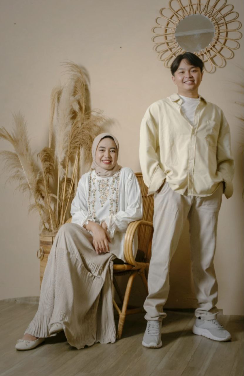 photo 6089064385415856787 y