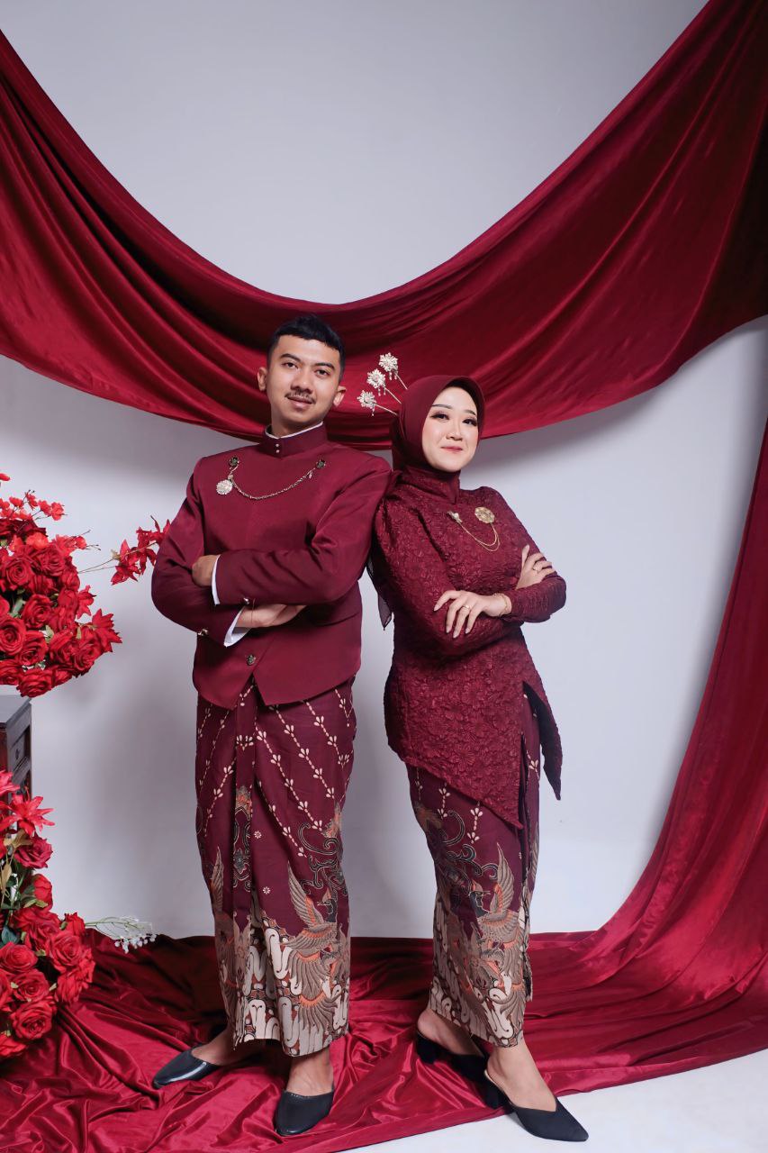 photo 6071353288910637962 y