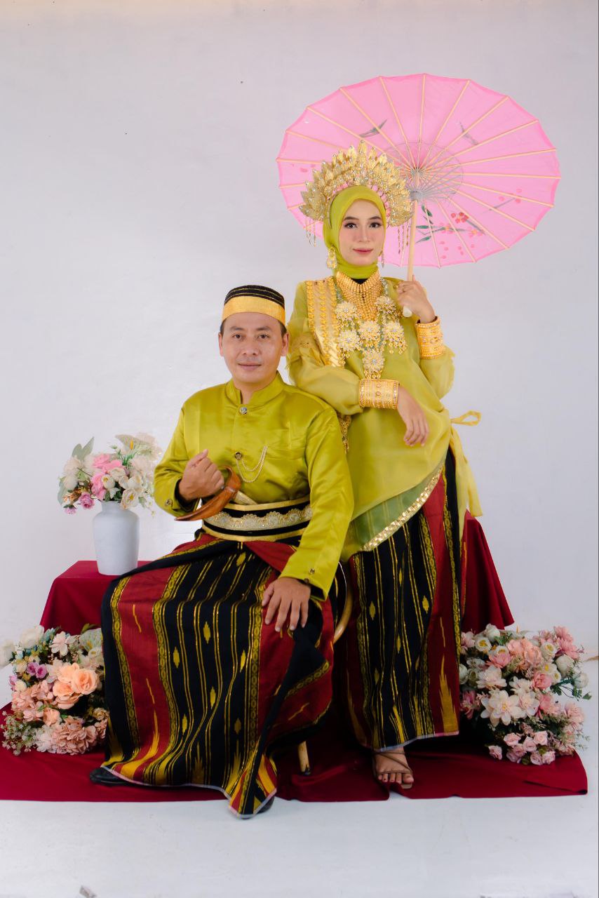 photo 6084441536025267373 y (1)