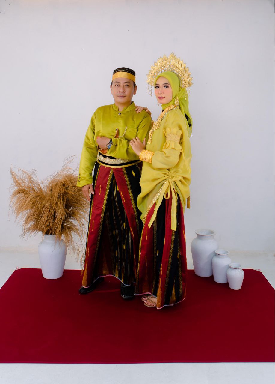 photo 6084441536025267374 y