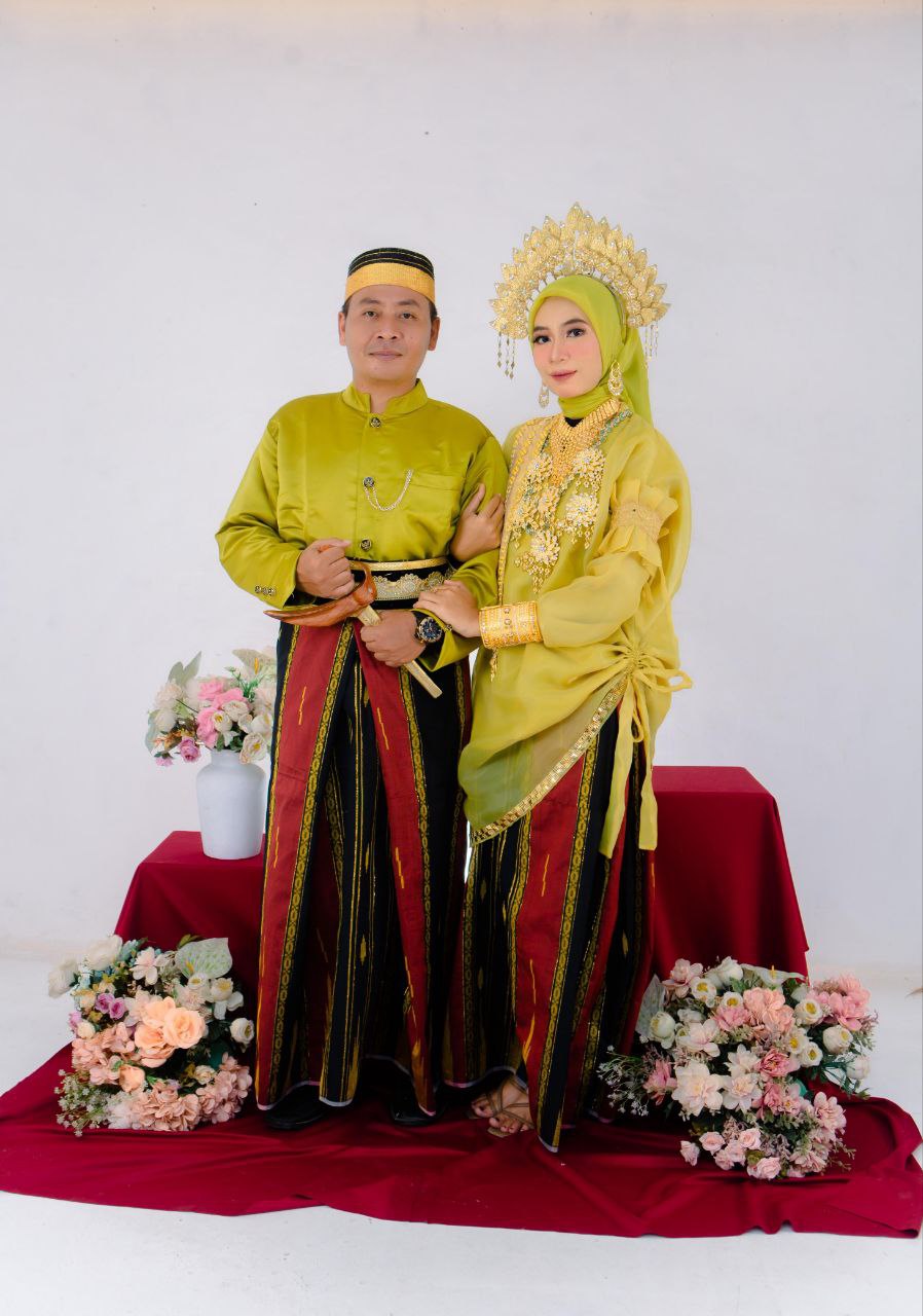 photo 6084441536025267377 y