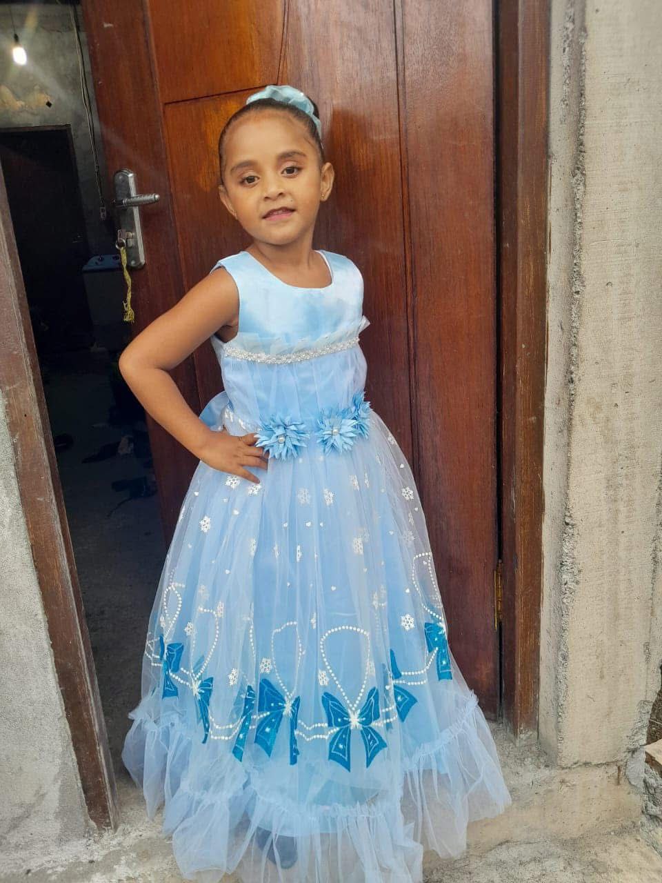 photo 6098068049916267685 y