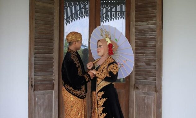 photo 6215087706660867299 y