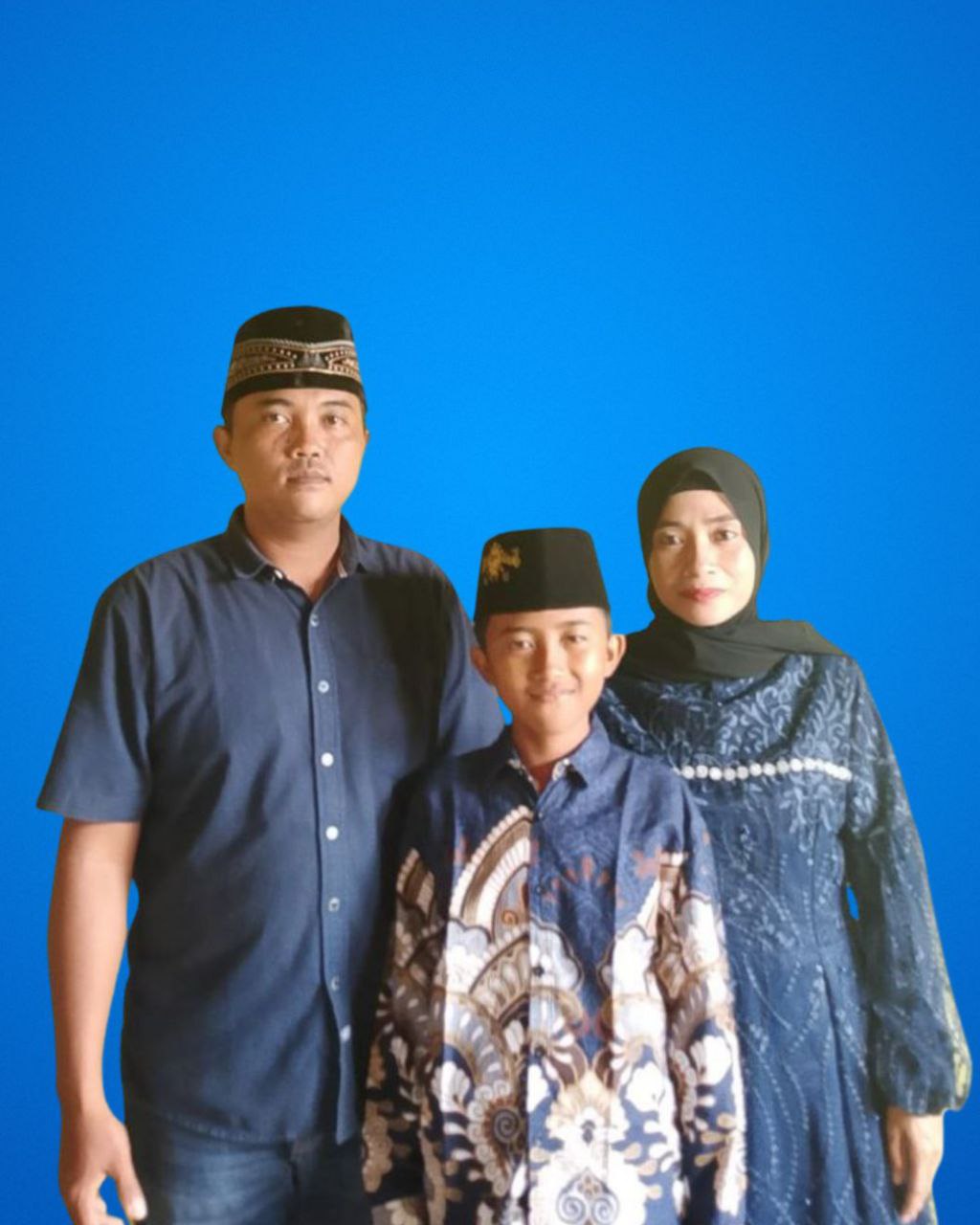 photo 6233493041683565390 y