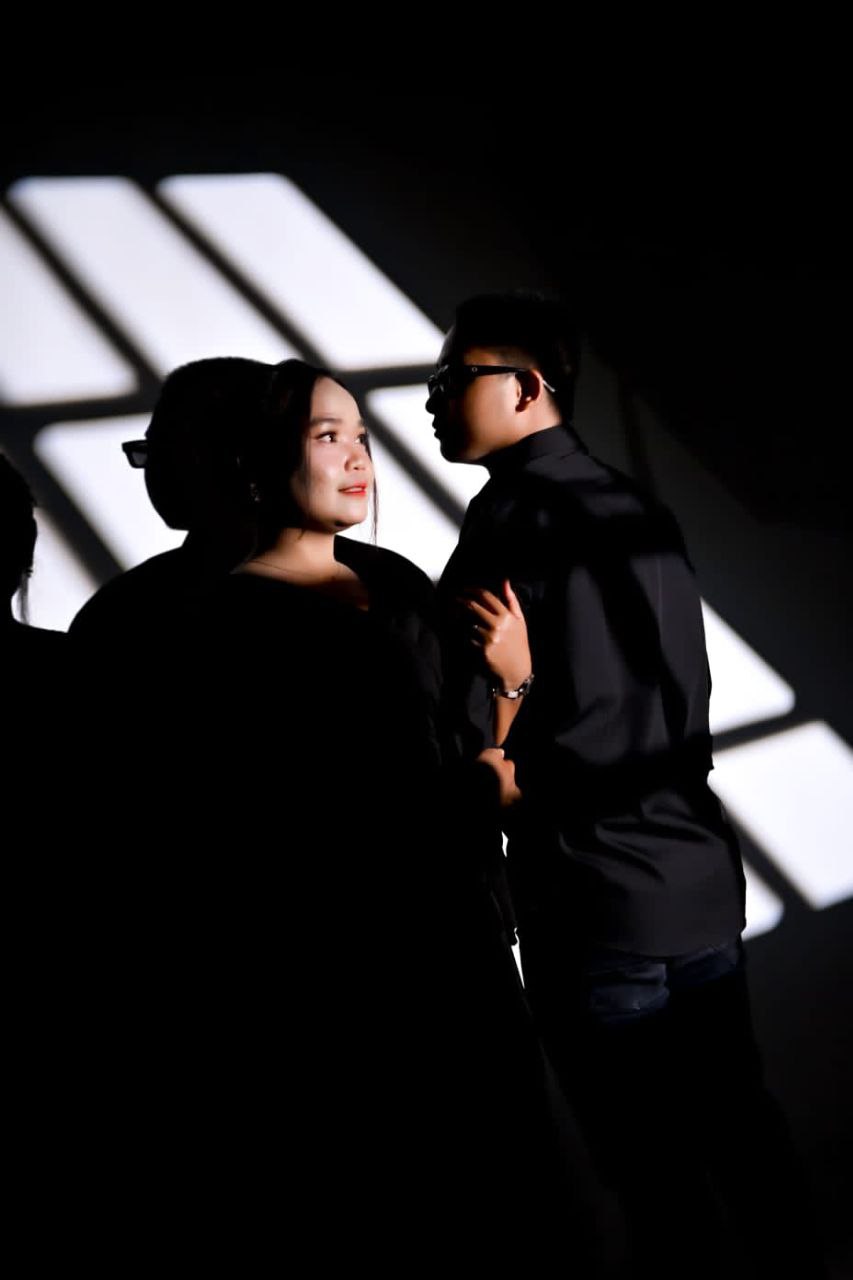 photo 6282813688741825941 y