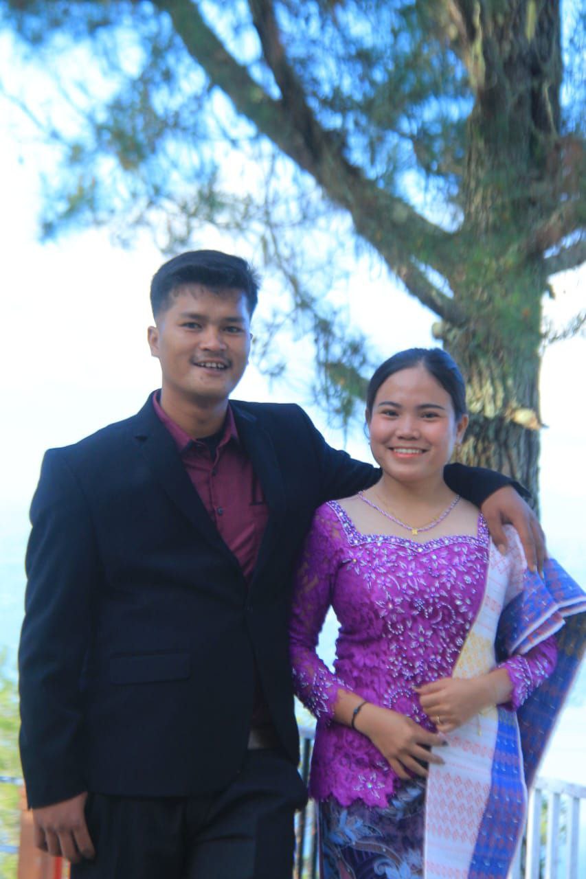 photo 6287470000226373136 y