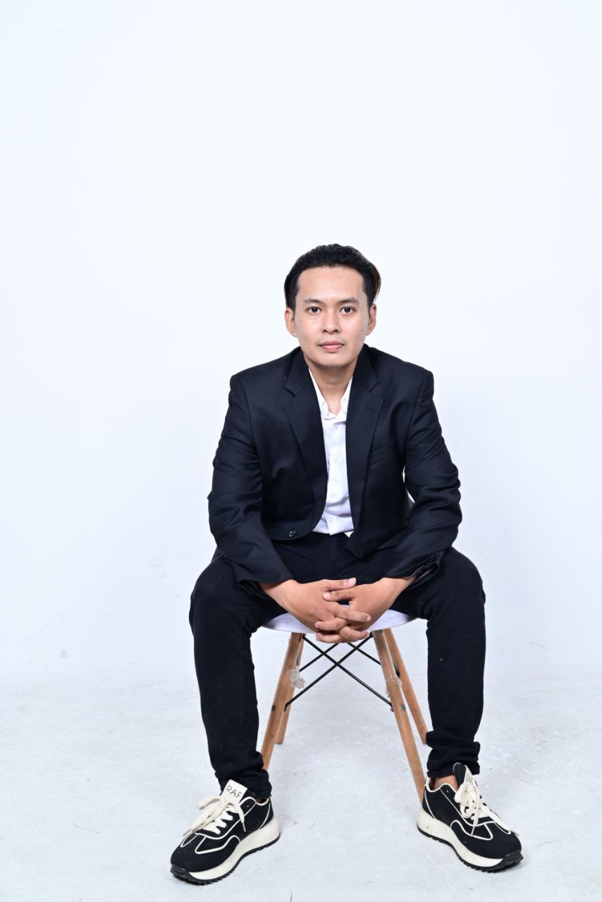 photo 6291848362902359595 y