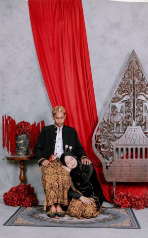 photo 6325435359344397926 y